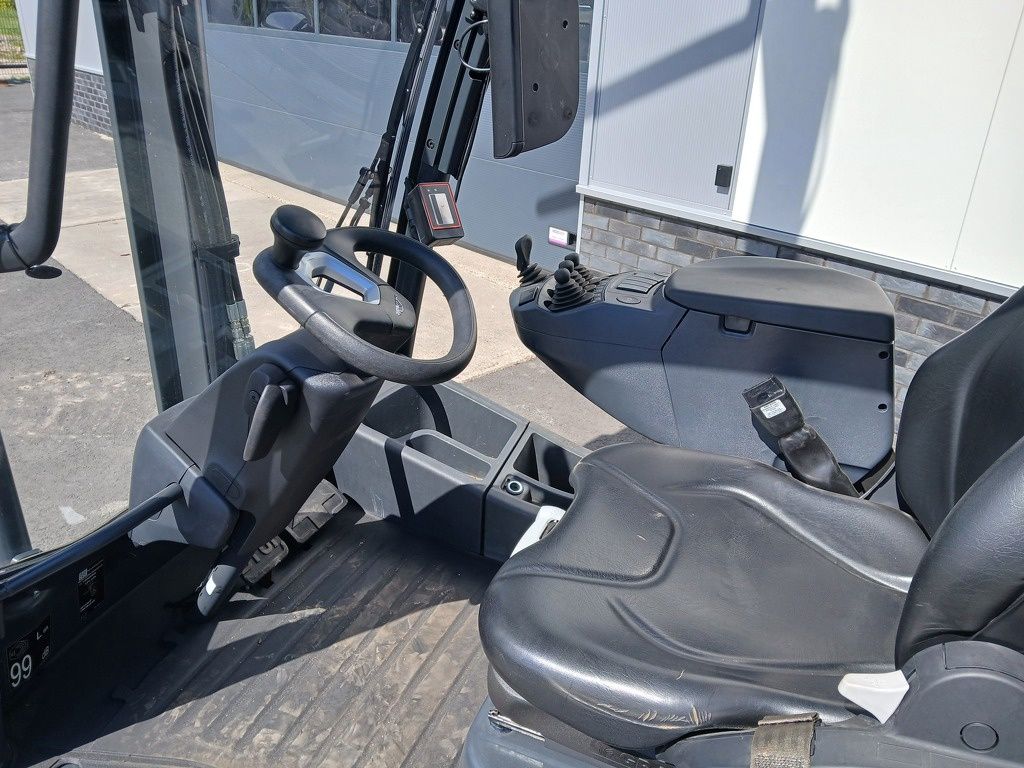 Linde H25T-01