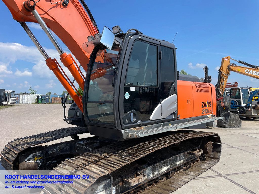 Hitachi Zx 210LC-5 Semi Long Reach!