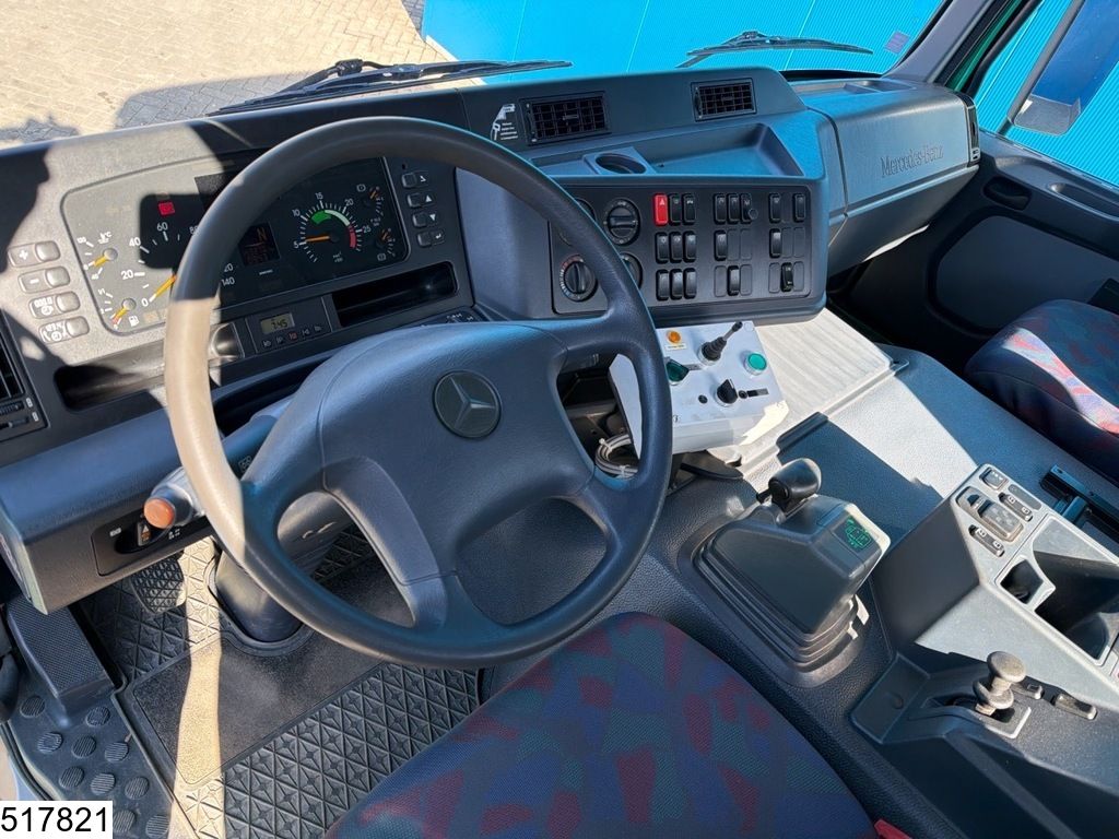 Mercedes Actros 2048 4x4, Steel suspension