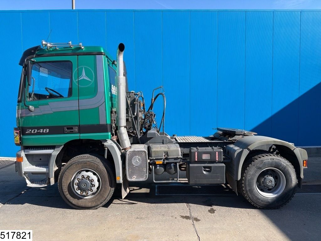 Mercedes Actros 2048 4x4, Steel suspension
