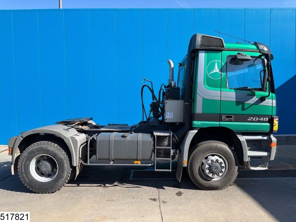 Mercedes Actros 2048 4x4, Steel suspension