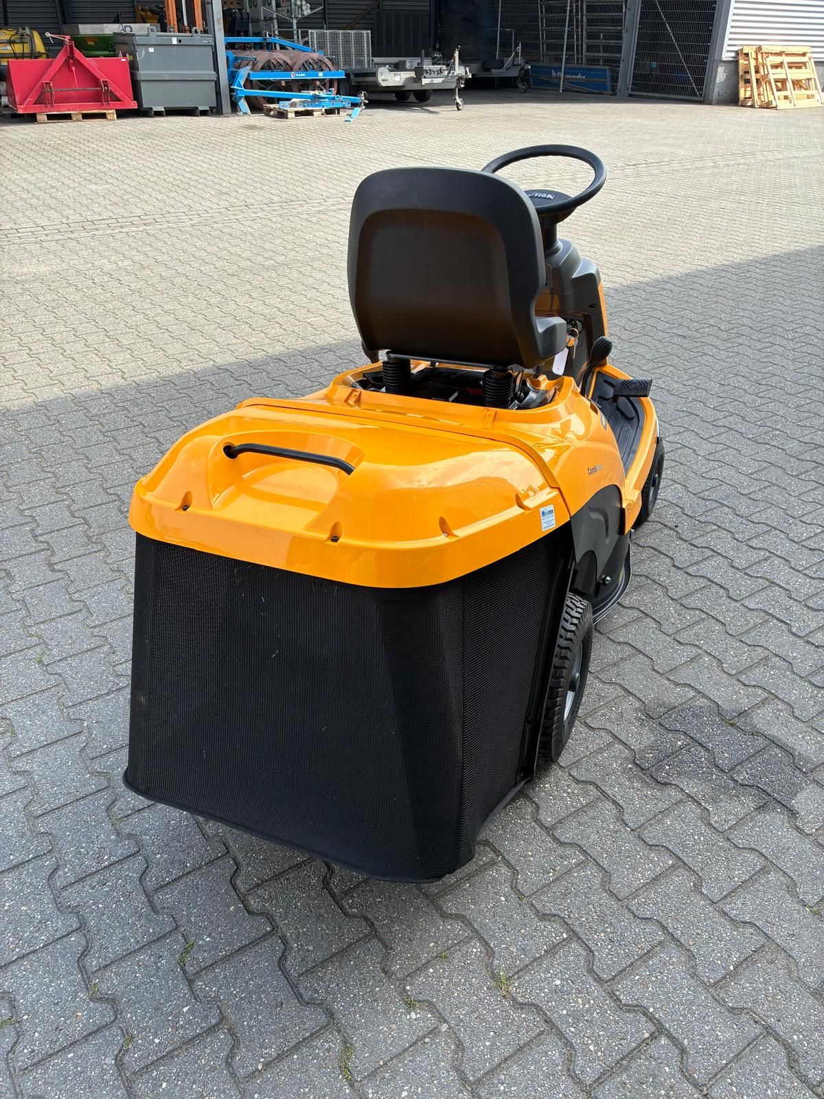 Stiga Combi 2072 H zitmaaier met opvang