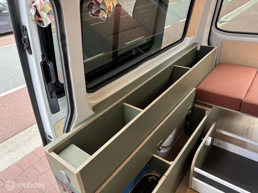 Volkswagen T6 buscamper 2019 L2H1 Two-tone!