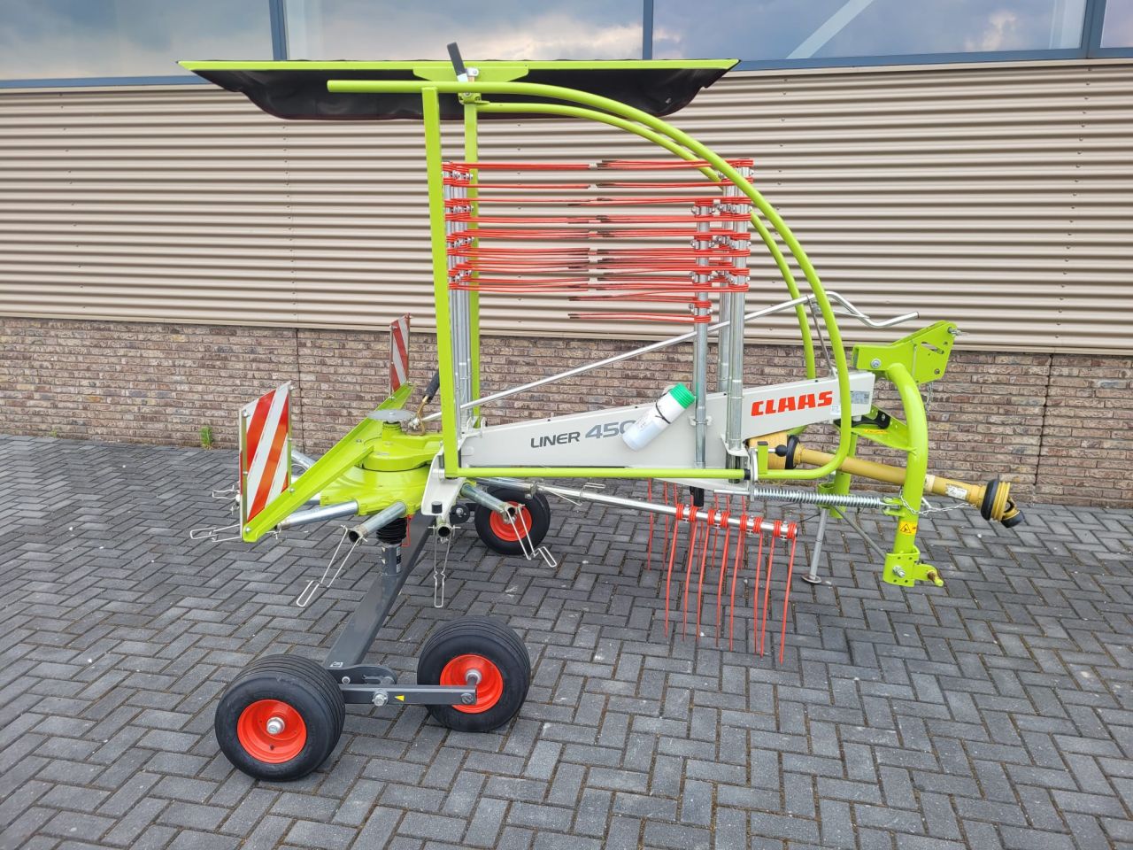 Claas Liner 450