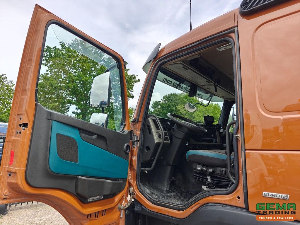 Volvo FM 460 4x2 Sleeper Euro6D - WF/Tipper Hydraulics - NATO - Alcoa - Navigation - 401,000 km Original