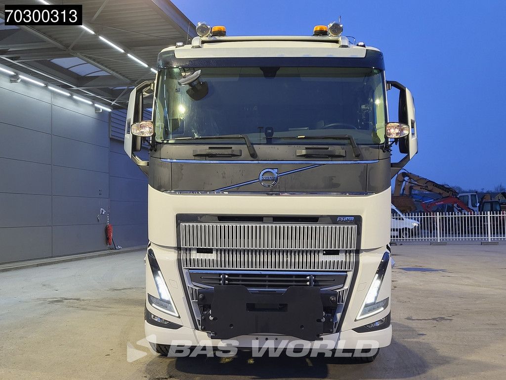 Volvo FH16 750 8X4 NEW 8x4 chassis! Air suspension Big-Axle Automatic VEB+ Euro 6