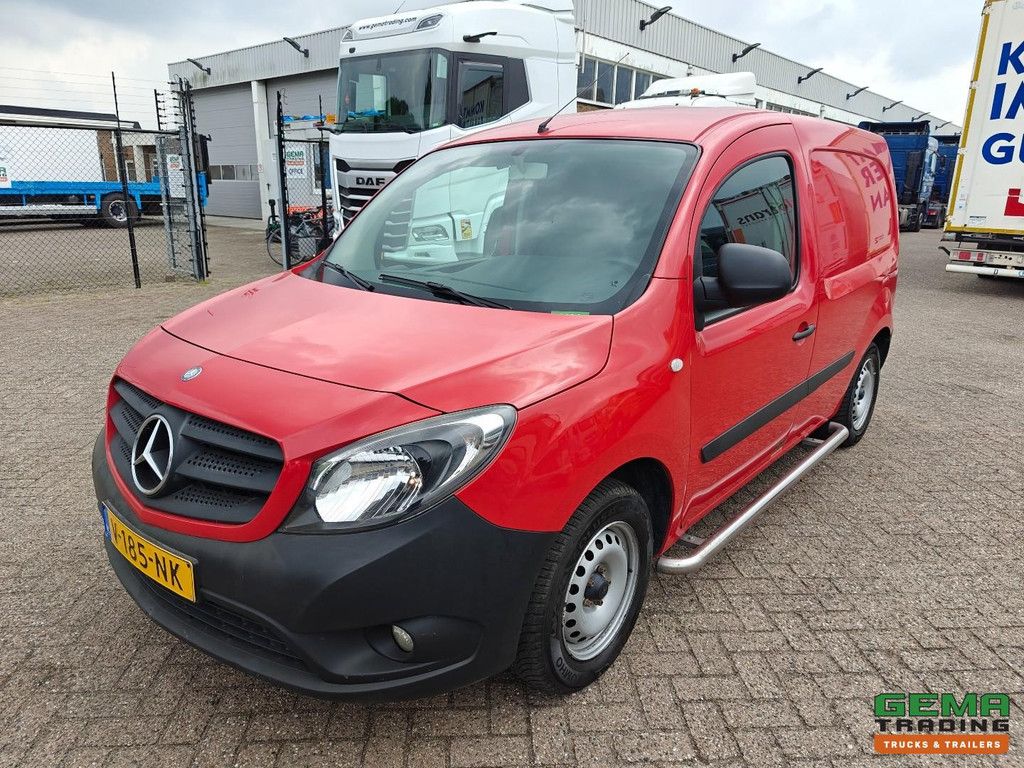 Mercedes-Benz CITAN L1H1 4x2 Euro6X - Schaltgetriebe - 2 Sitze - NAP! - Klimaanlage