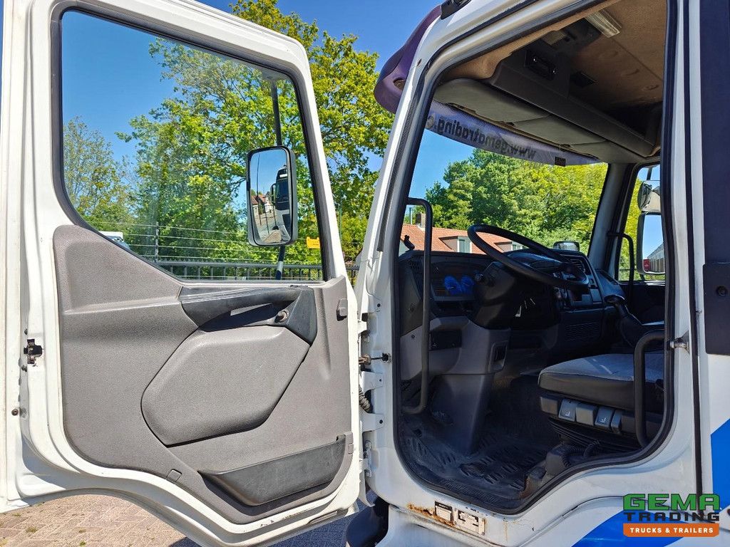 Renault Midlum 270 4x2 Doppelkabine (7-Sitzer) Euro 3 – Jige-Plattform + Palfinger PK14080 + Seilwinde + Scheinwerfer – Rockinger – 269.000 km