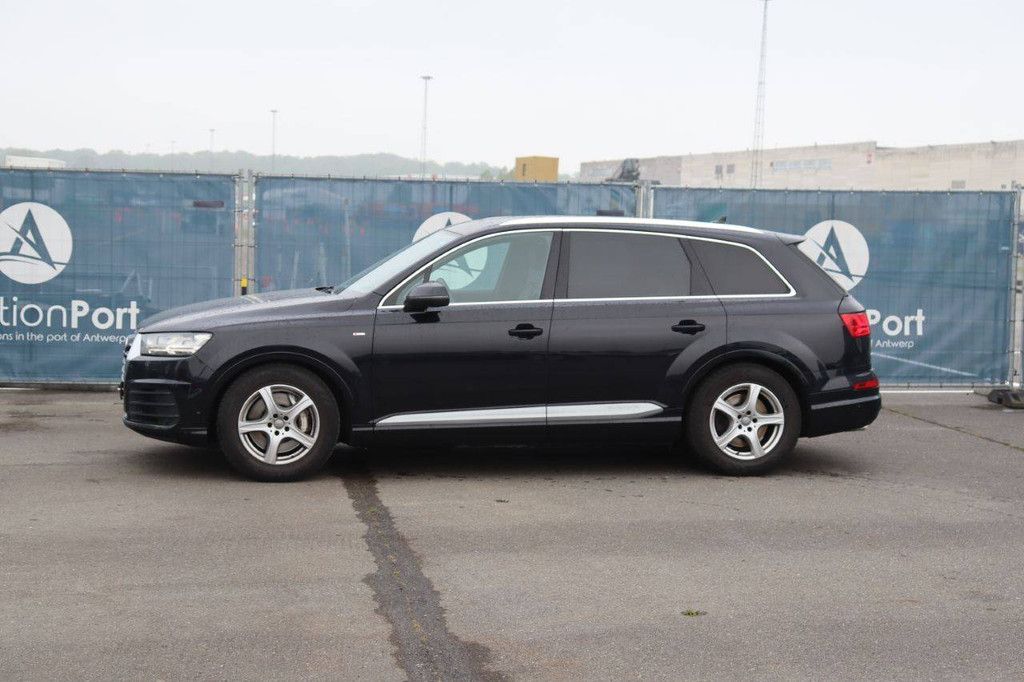 SUV Audi Q7 Diesel 272hp 2015 (Margin)