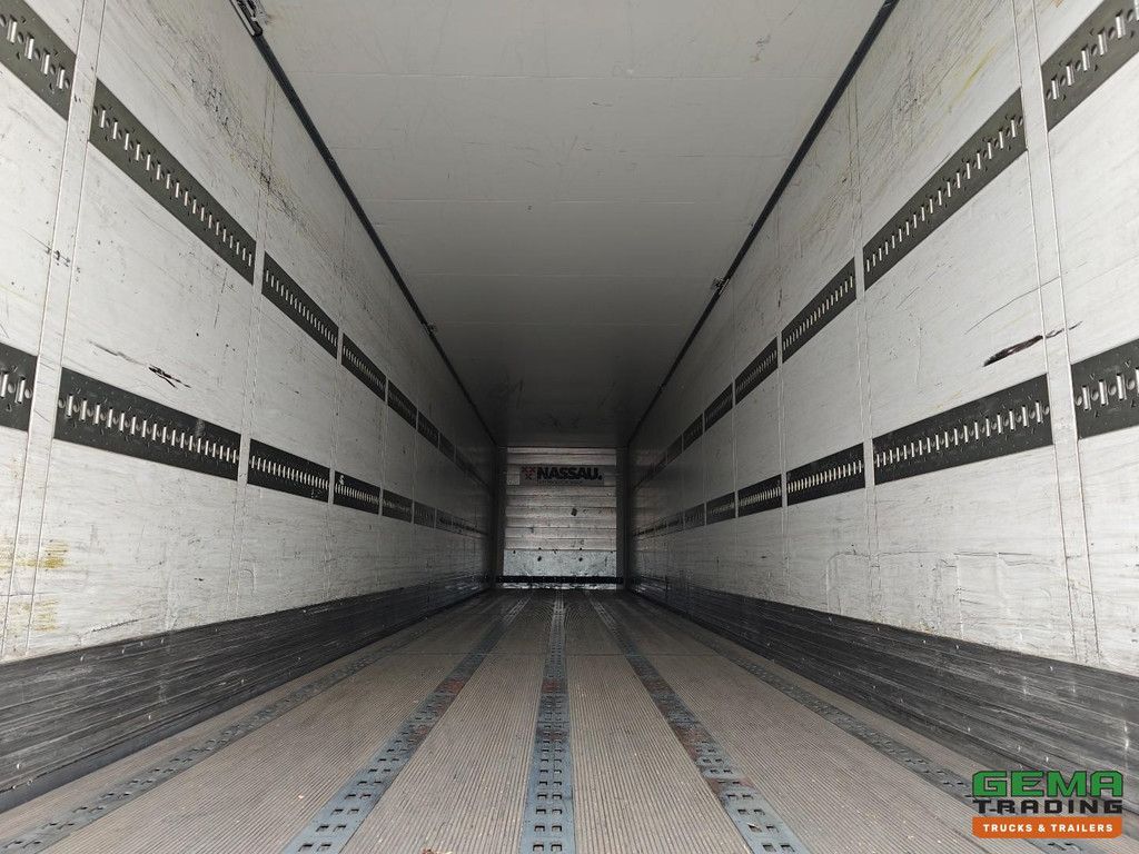 Schmitz Cargobull SCB S3B Insulated Body - Roller Track - 2x Lift Axle - Schmitz Axles Disc Brake - 08/2026 MOT