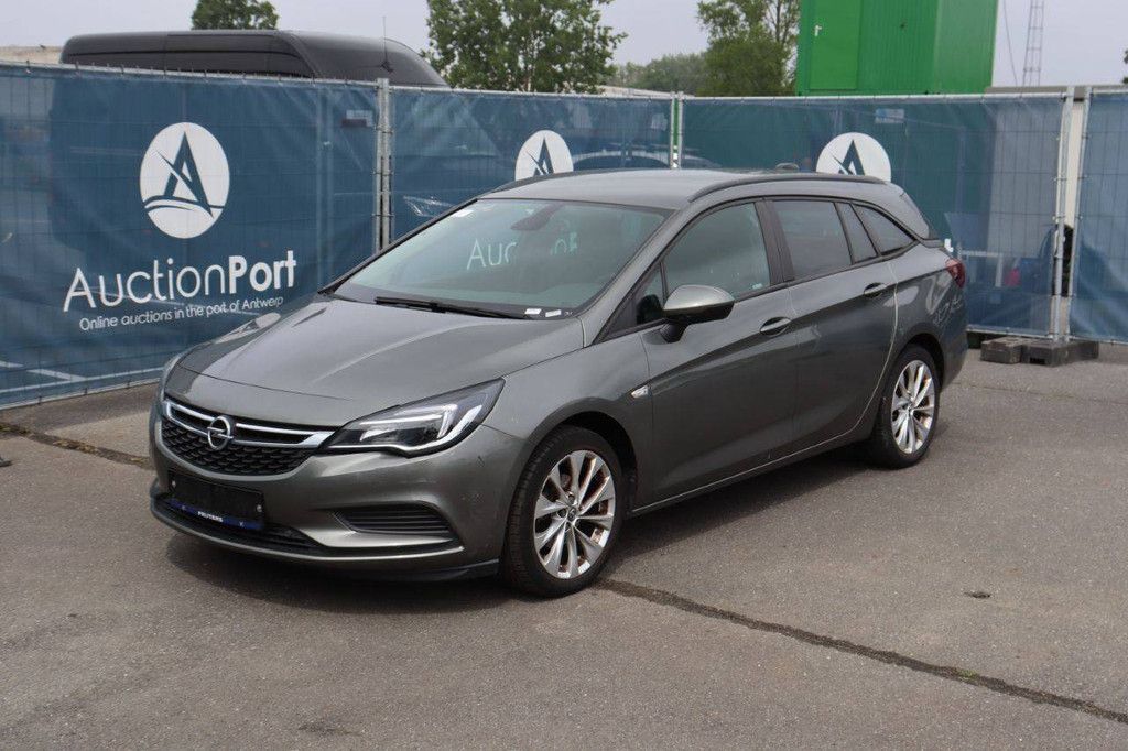 Pkw Opel Astra Benzin 105 PS 2017