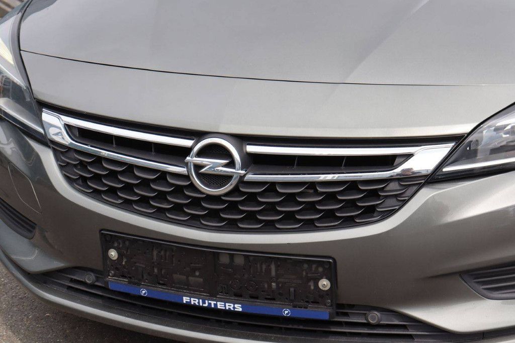 Pkw Opel Astra Benzin 105 PS 2017