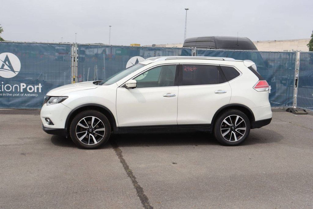 SUV Nissan X-Trail Diesel 130 PS 2016 (Margin)