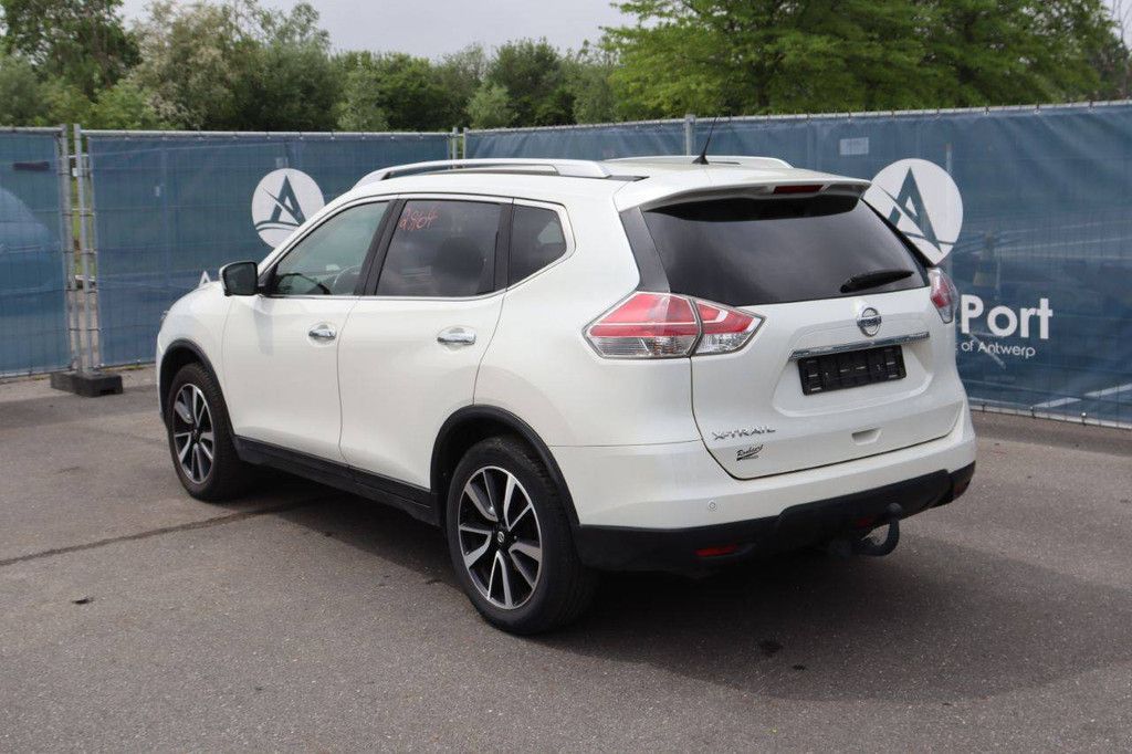 SUV Nissan X-Trail Diesel 130 PS 2016 (Margin)