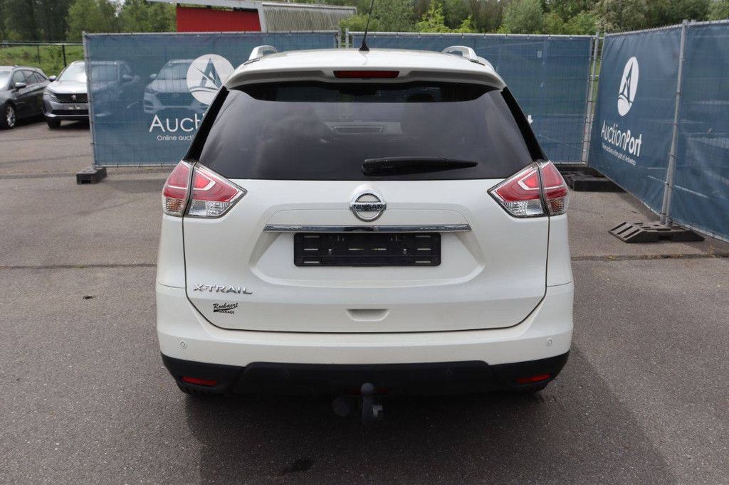 SUV Nissan X-Trail Diesel 130 PS 2016 (Margin)