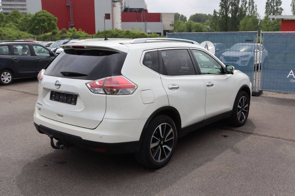 SUV Nissan X-Trail Diesel 130 PS 2016 (Margin)