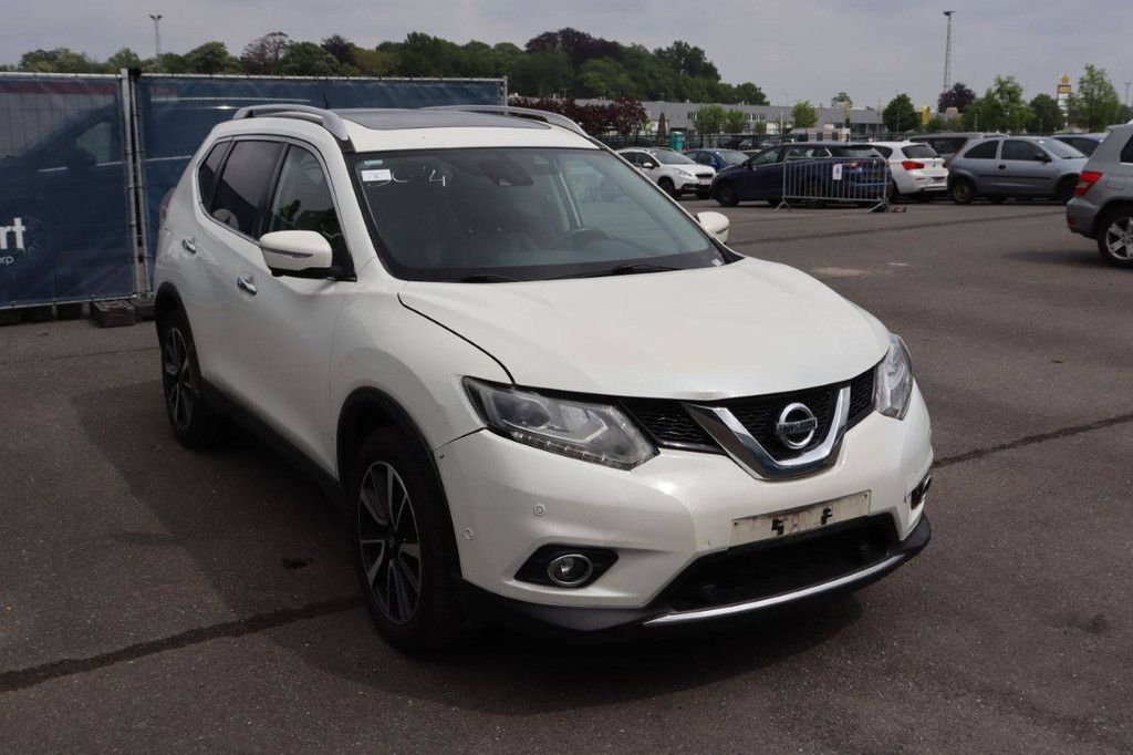 SUV Nissan X-Trail Diesel 130 PS 2016 (Margin)