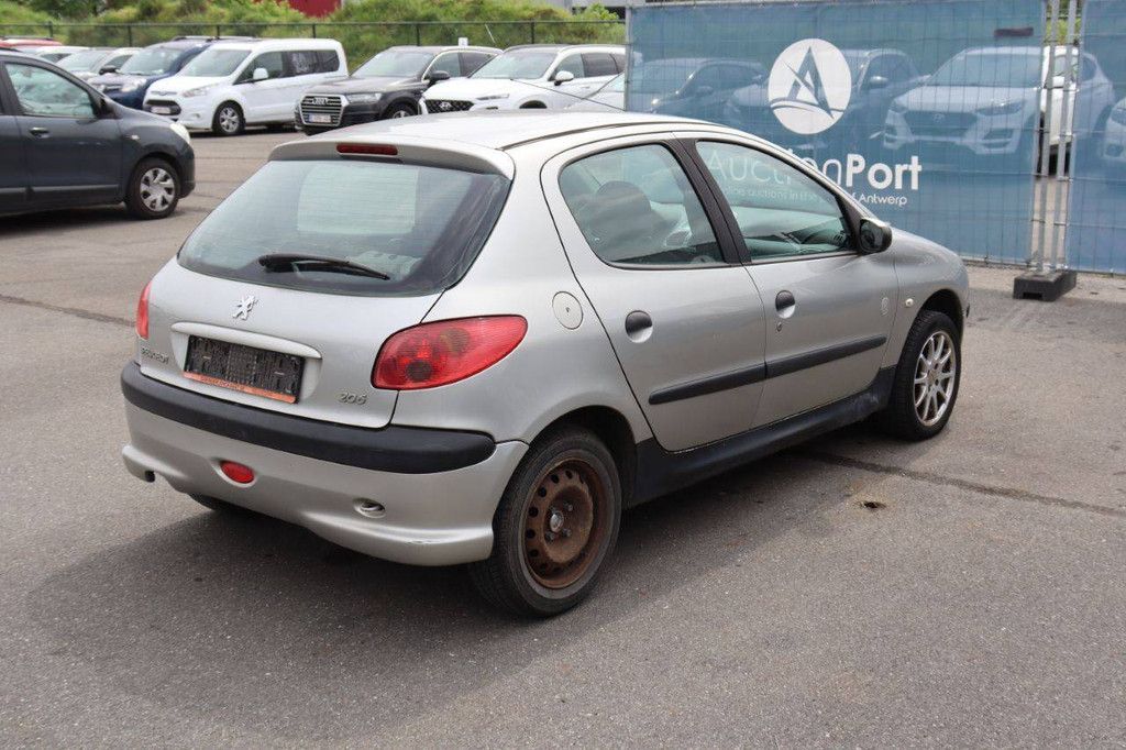 Passenger car Peugeot 206 Petrol 75hp 2006 (Margin)