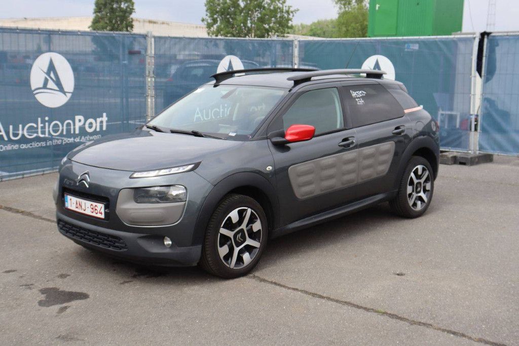 Pkw Citroën C4 Benzin 82 PS 2015 (Margin)
