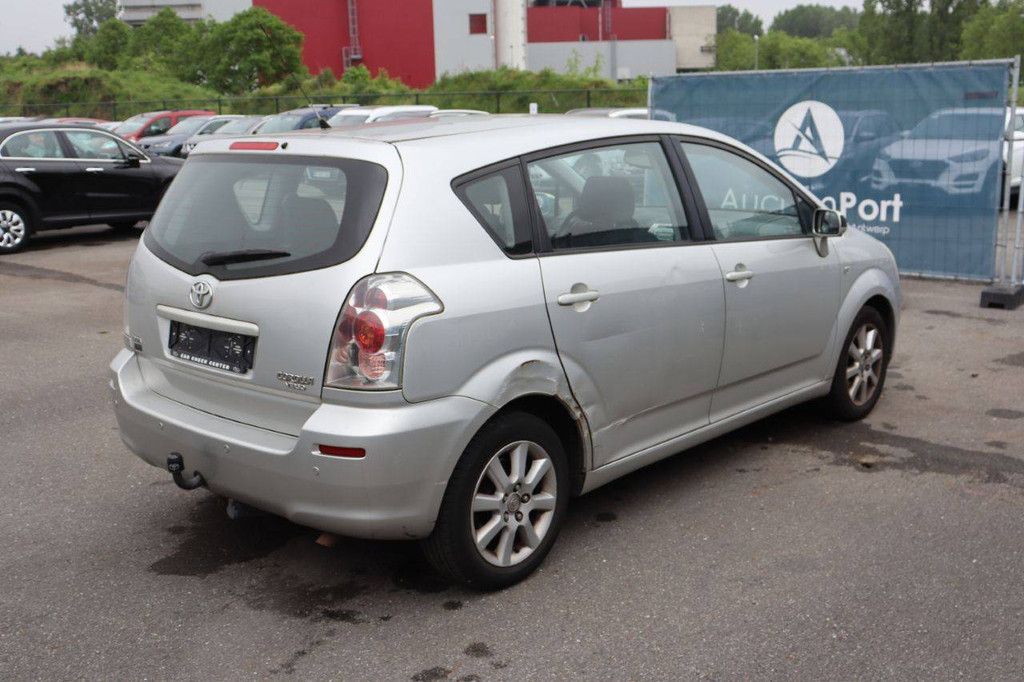Pkw Toyota Corolla Benzin 129 PS 2005 (Margin)