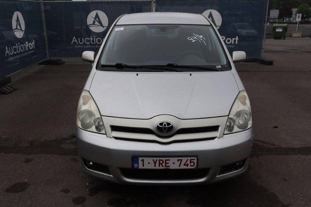 Pkw Toyota Corolla Benzin 129 PS 2005 (Margin)