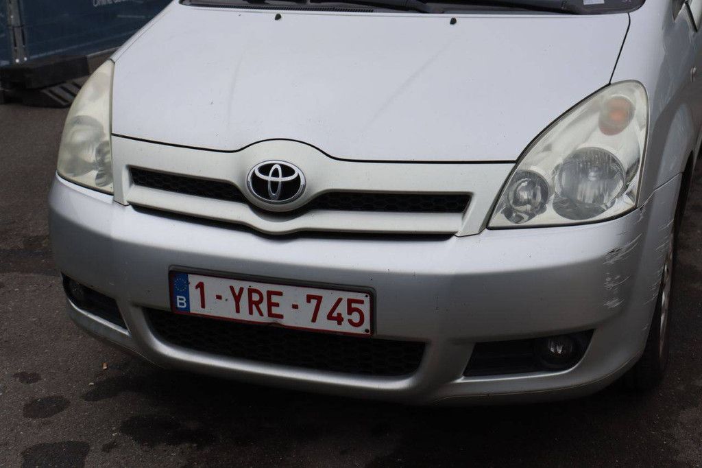 Pkw Toyota Corolla Benzin 129 PS 2005 (Margin)