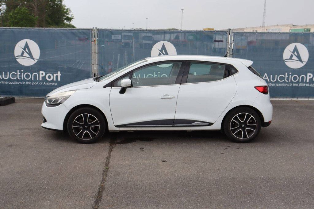 Passenger car Renault Clio Diesel 75hp 2014 (Margin)