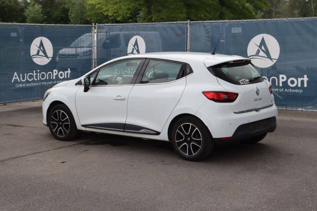 Passenger car Renault Clio Diesel 75hp 2014 (Margin)