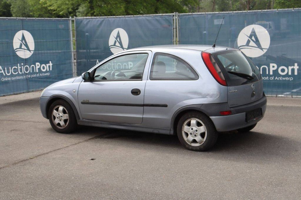 Personenauto Opel Corsa Benzine 60pk 2003 (Marge)