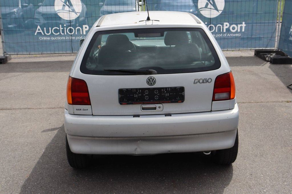 Pkw Volkswagen Polo Benzin 109 PS 1999 (Margin)
