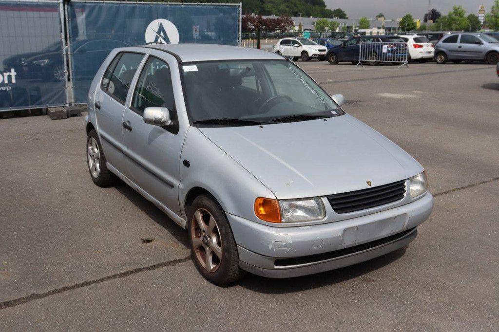 Pkw Volkswagen Polo Benzin 109 PS 1999 (Margin)