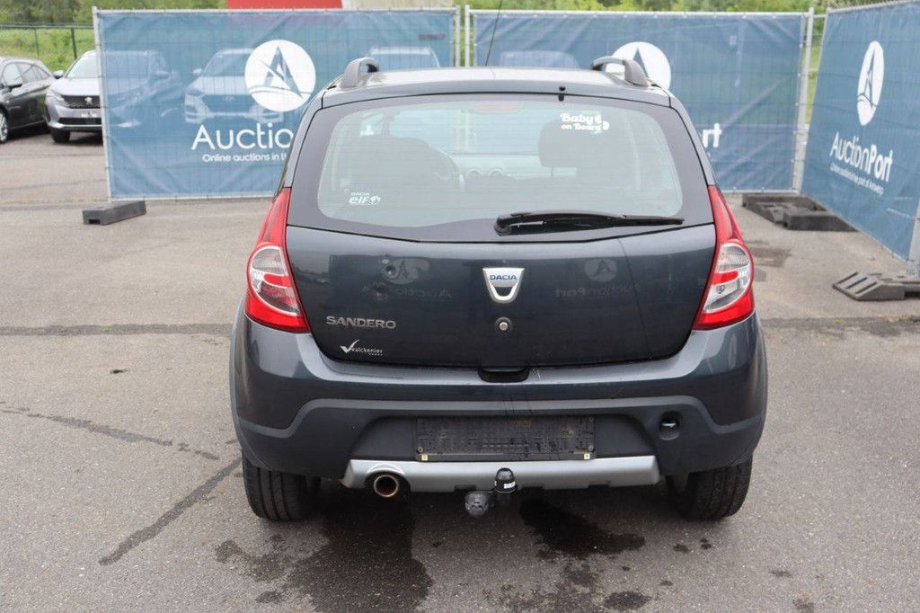 Passenger car Dacia Sandero Petrol 85hp 2011 (Margin)