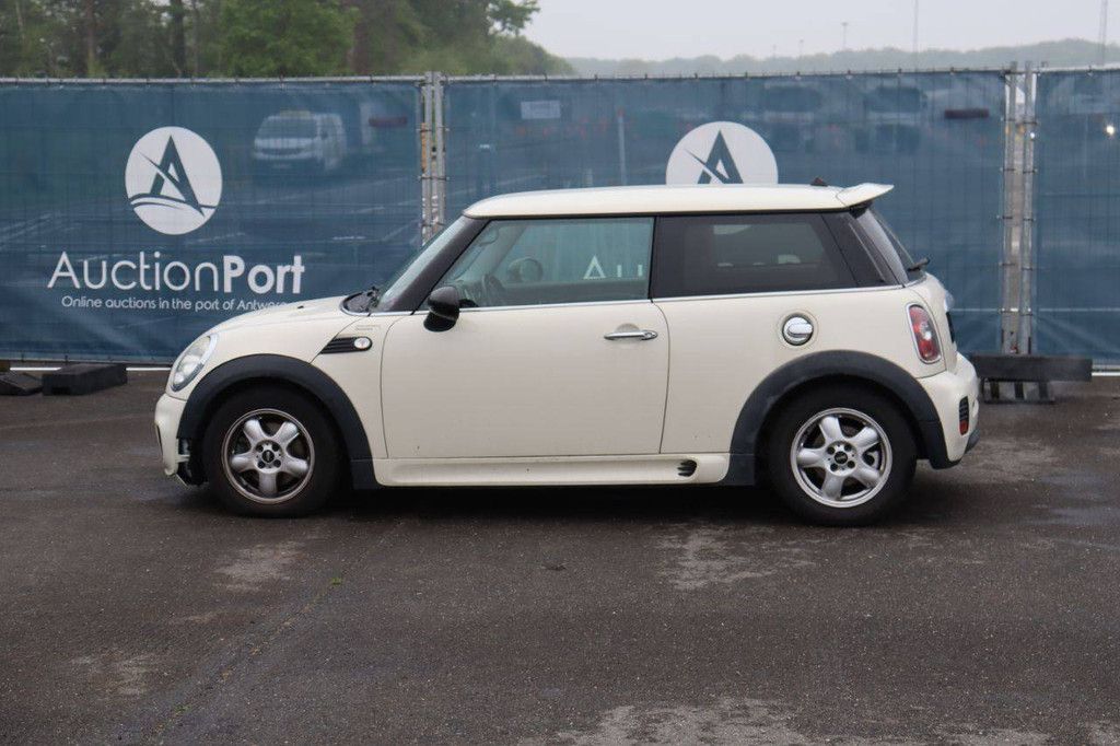 Passenger car MINI R56 Diesel 110hp 2009 (Margin)