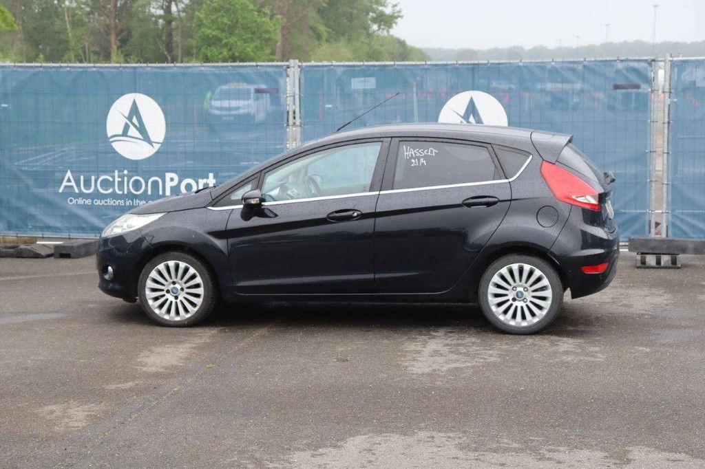 Passenger car Ford Fiesta Petrol 60hp 2010 (Margin)