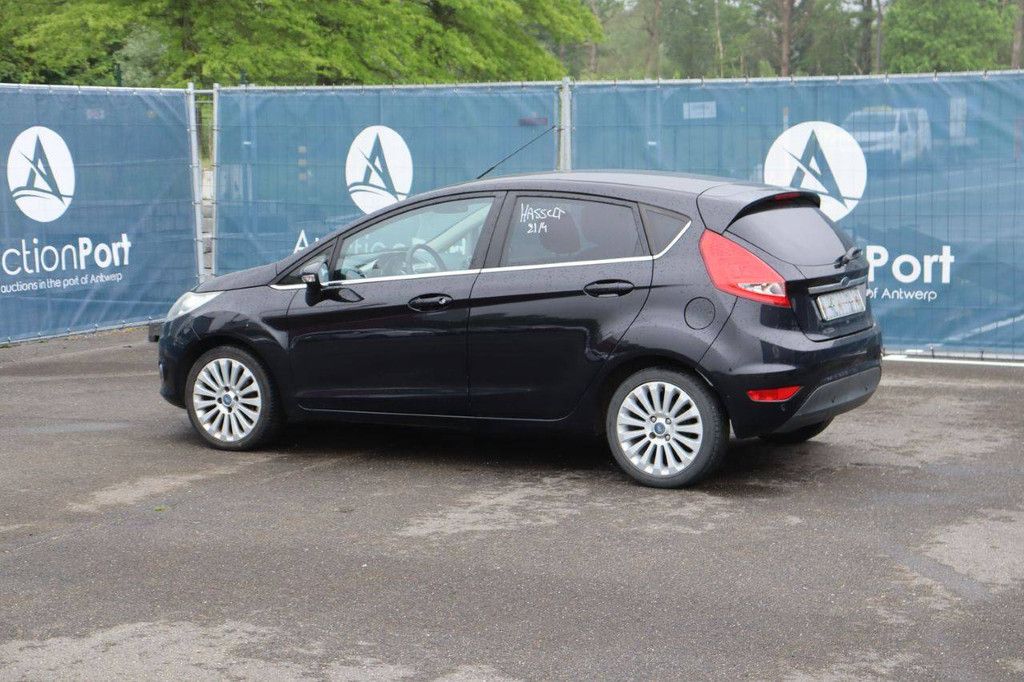 Passenger car Ford Fiesta Petrol 60hp 2010 (Margin)