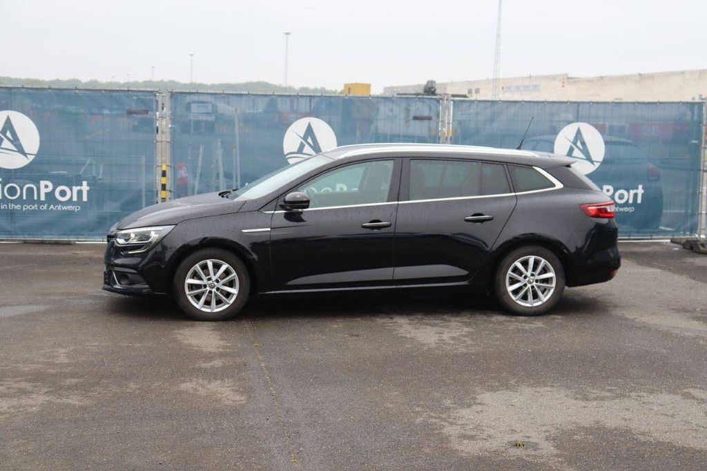 Pkw Renault Mégane Benzin 100 PS 2018 (Marge)