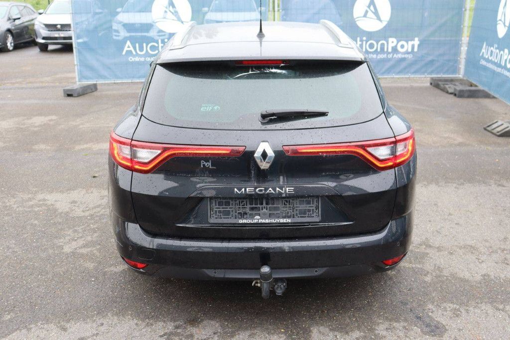 Pkw Renault Mégane Benzin 100 PS 2018 (Marge)