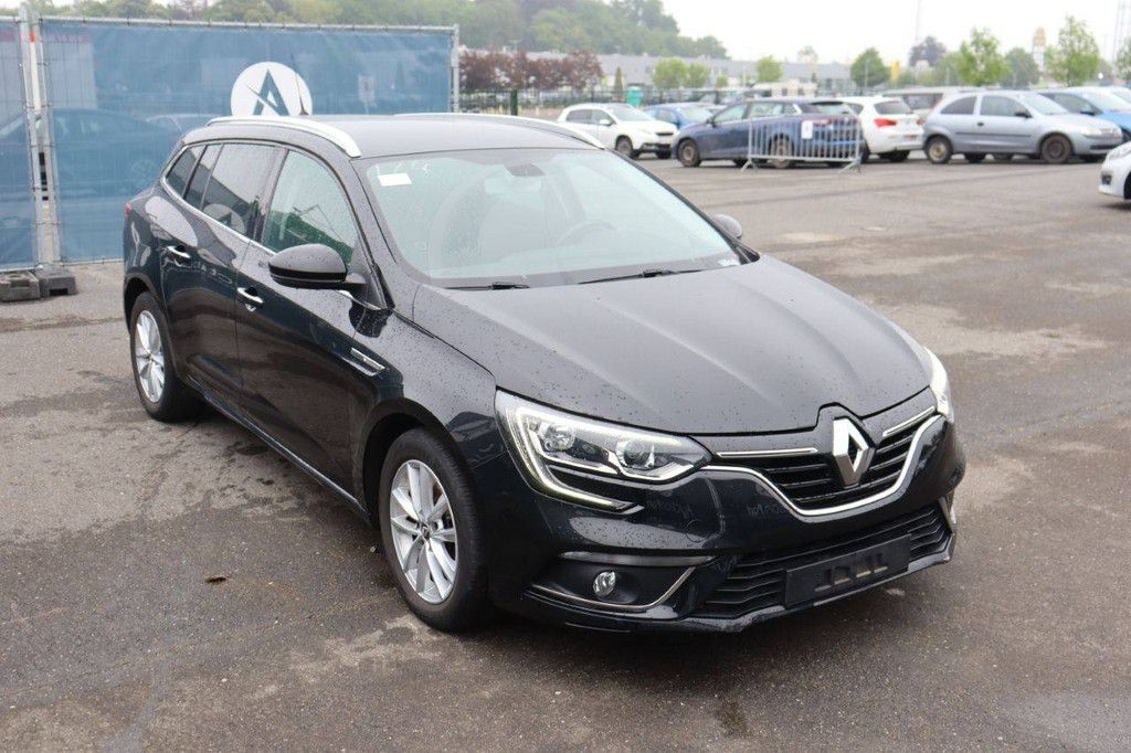 Pkw Renault Mégane Benzin 100 PS 2018 (Marge)