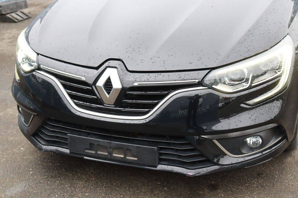 Pkw Renault Mégane Benzin 100 PS 2018 (Marge)