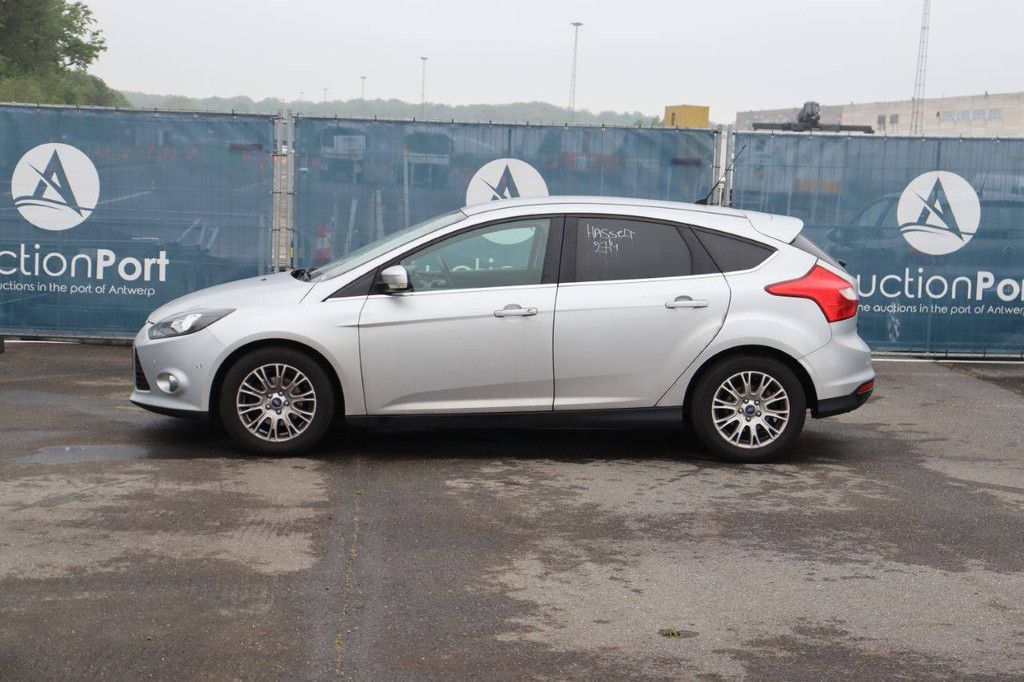 Passenger car Ford Focus Petrol 125hp 2013 (Margin)