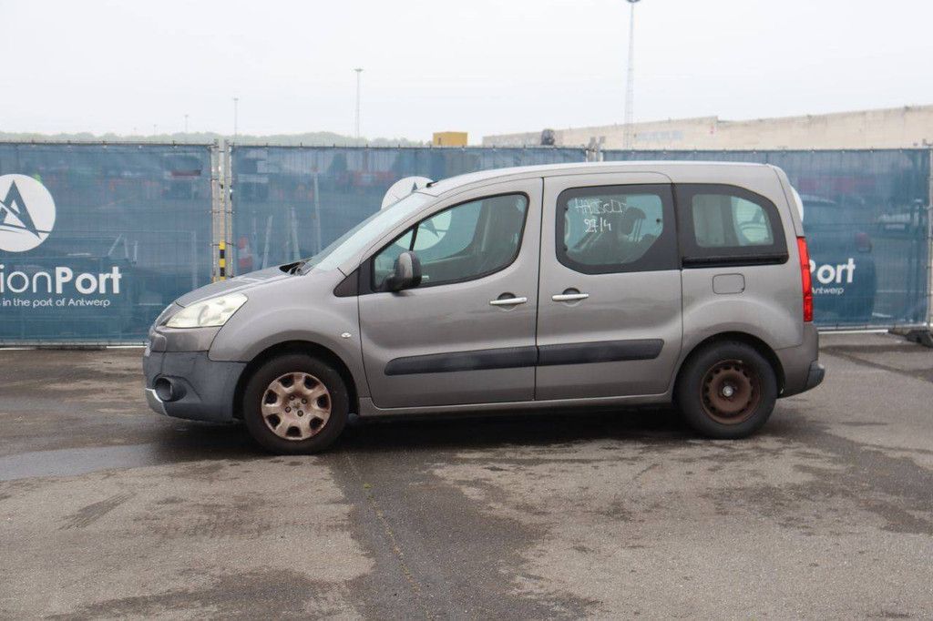 Pkw Peugeot Partner Diesel 75 PS 2010 (Marge)