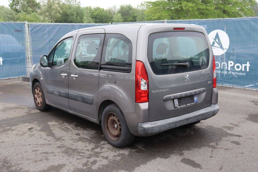 Pkw Peugeot Partner Diesel 75 PS 2010 (Marge)
