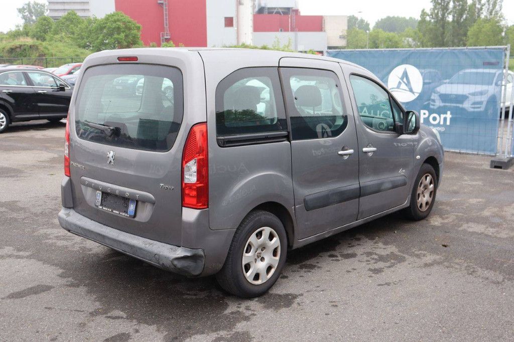 Pkw Peugeot Partner Diesel 75 PS 2010 (Marge)