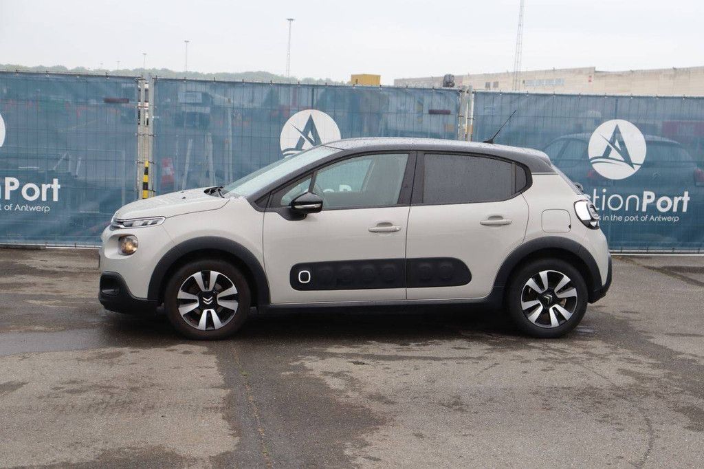 Passenger car Citroën C3 Petrol 110hp 2017 (Margin)