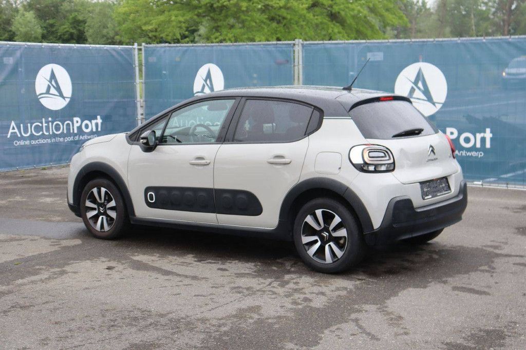 Passenger car Citroën C3 Petrol 110hp 2017 (Margin)