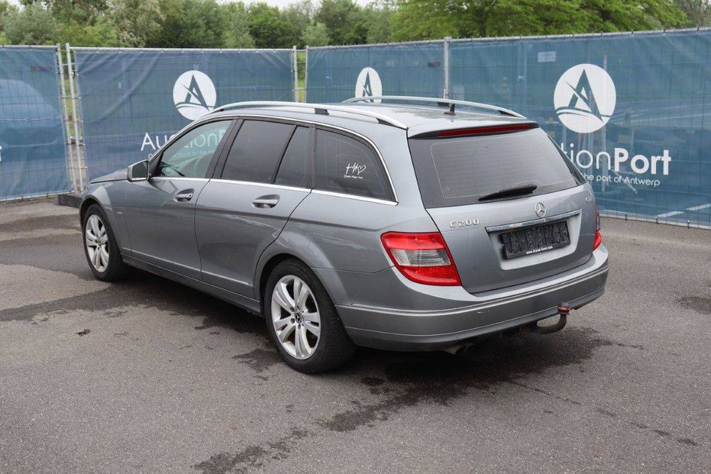 Pkw Mercedes-Benz E-Klasse Diesel 136 PS 2008 (Margin)