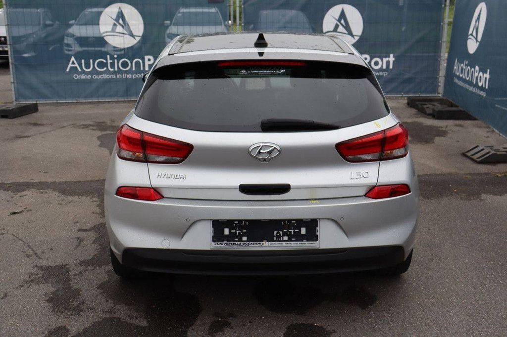 Pkw Hyundai i30 Diesel 136 PS 2019 (Marge)