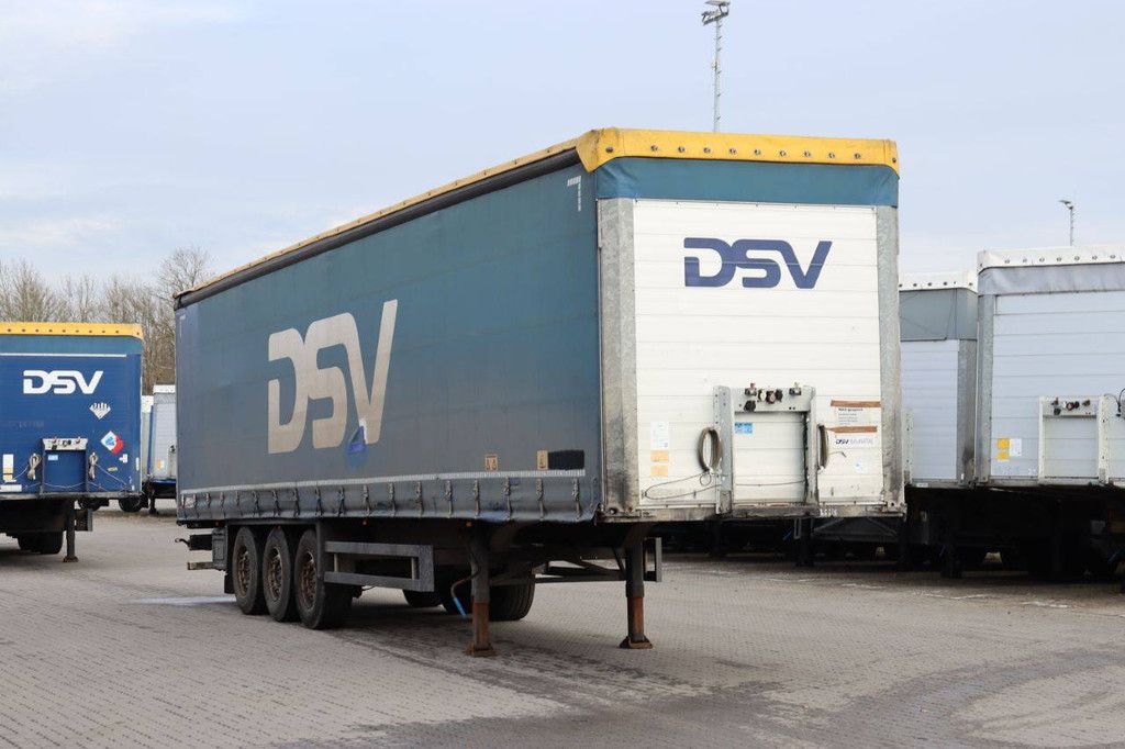 Sliding curtain semi-trailer Schmitz Cargobull Auflieger Curtainsider Standard 2018