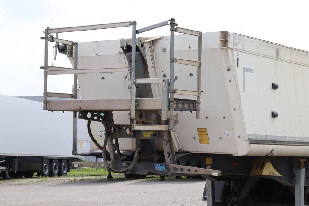 Kipper Auflieger Schmitz Cargobull Auflieger Tipper Alukastenmulde 2018