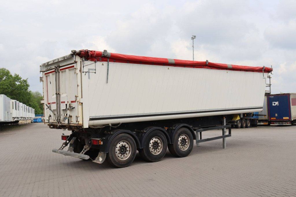 Kipper Auflieger Schmitz Cargobull Auflieger Tipper Alukastenmulde 2020